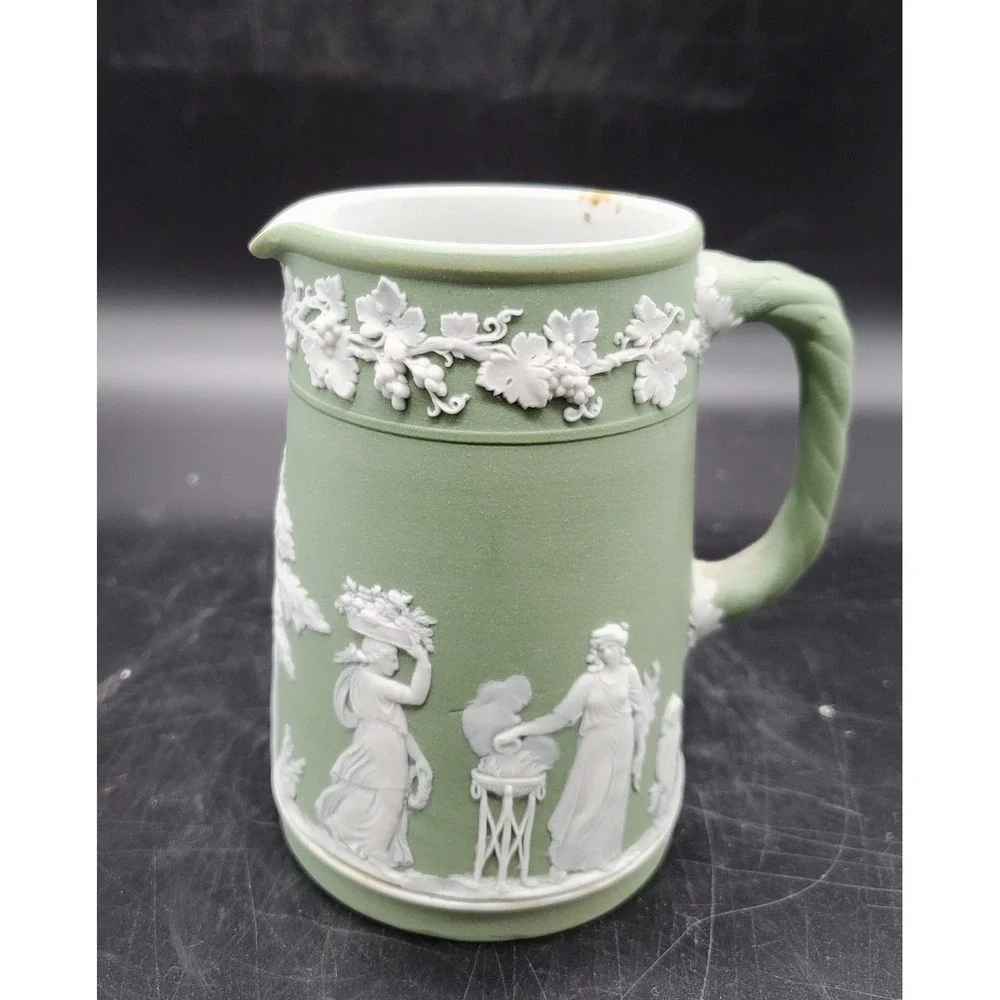 Antique Wedgwood Jasperware Green Pitcher w Handle England 1936 4.5